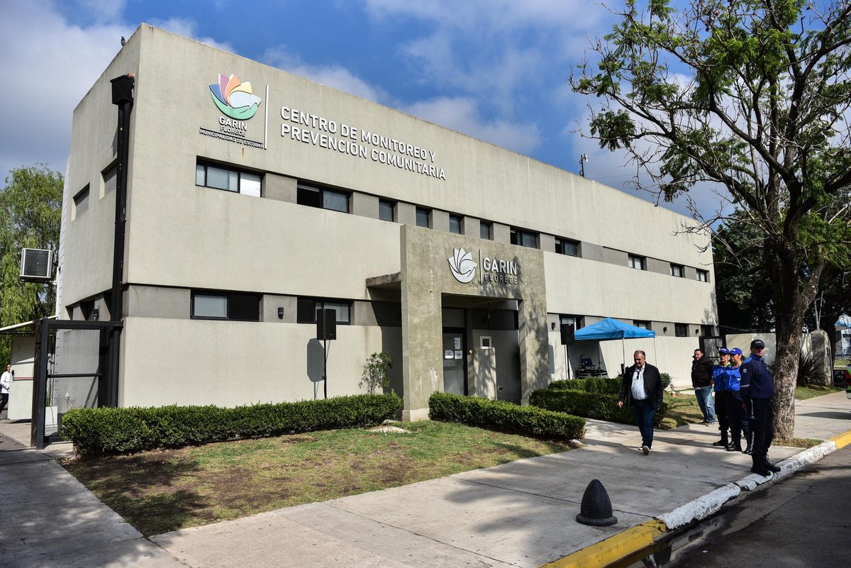 Más seguridad: el Centro de Monitoreo del Municipio de Escobar tendrá acceso a las cámaras de Autopistas del Sol alternativaenpapel.com.ar/2025/08/04/mas…