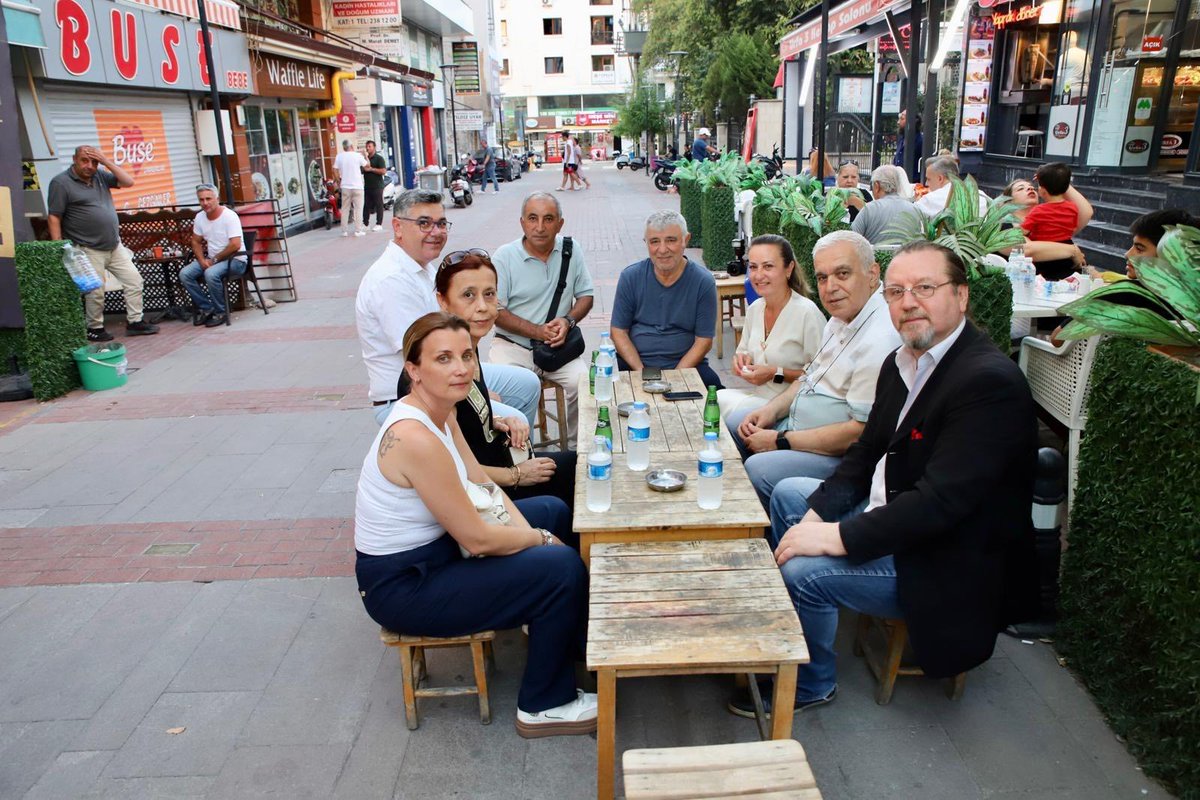 İl Başkanımız İlksen ÖZALPER, İl Yönetim Kurulu Üyelerimiz, Yunusemre İlçe Başkanımız Mehmet ARSLAN, İlçe Başkan ve Yöneticilerimiz, Yunusemre Belediye Başkanımız Semih BALABAN,