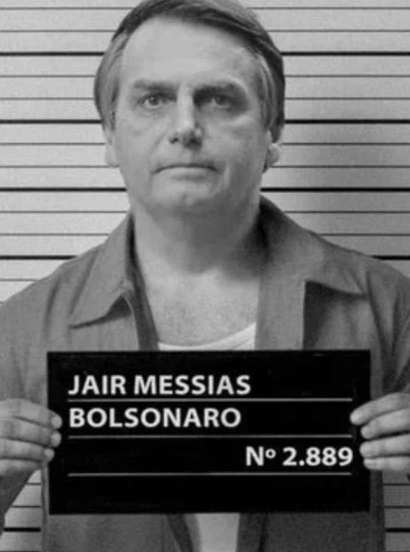 Acabei de chegar da academia e me deparo com essa notícia, só acho que amanhã deveria ser feriado nacional pra gente poder comemorar.

#BolsonaroNaCadeiaJá 
Papuda bangu Bandido Bolsonaristas
BOLSONARO PRESO
PRISÃO DOMICILIAR 
BOLSONARO PRESIDIÁRIO 
PÁ PÁ