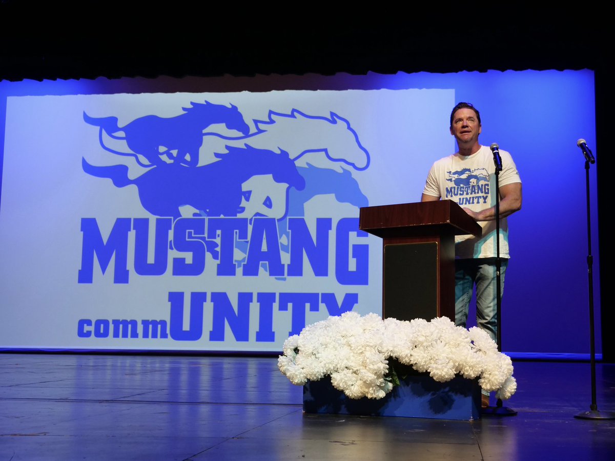 Friendswood ISD Education Foundation (@fisdedfd) on Twitter photo Kicked off the 2025-2026 school year at the <a href="/friendswoodisd/">Friendswood ISD</a> Convocation today! Shout out to FEF Board Member Allan Rasmussen for speaking to the power of #MustangCommUNITY and the role the Foundation plays in connecting the community to FISD. Looking forward to a great year! 💙 Kicked off the 2025-2026 school year at the <a href="/friendswoodisd/">Friendswood ISD</a> Convocation today! Shout out to FEF Board Member Allan Rasmussen for speaking to the power of #MustangCommUNITY and the role the Foundation plays in connecting the community to FISD. Looking forward to a great year! 💙