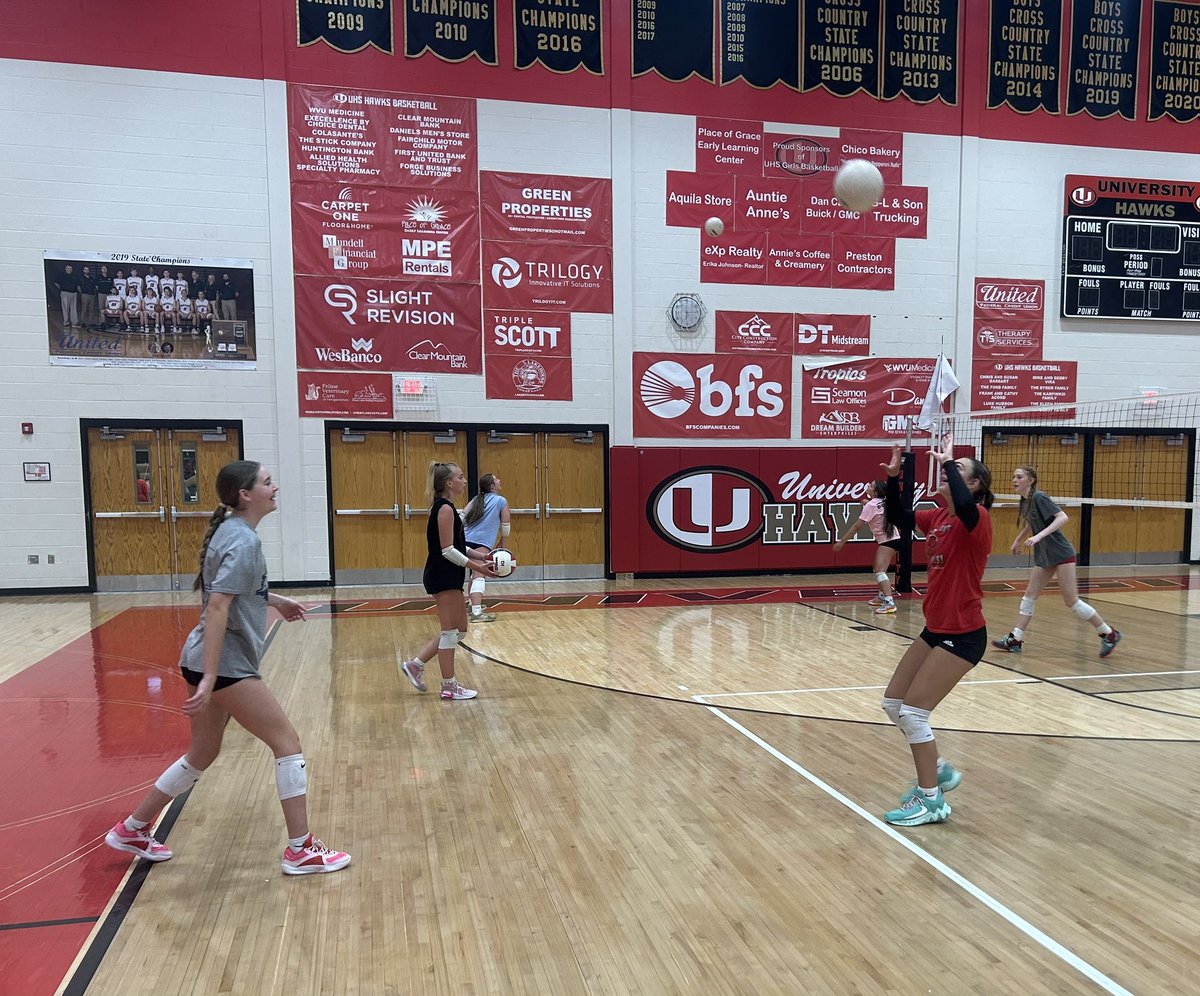 University Volleyball Day 1!!!