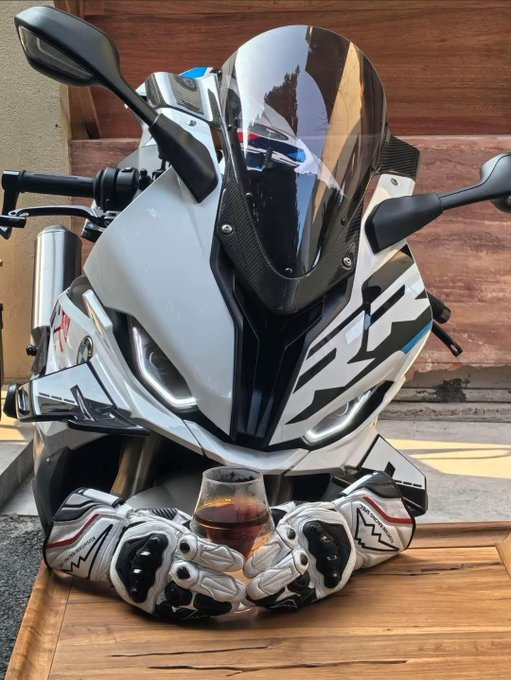 MonsterX tweet media