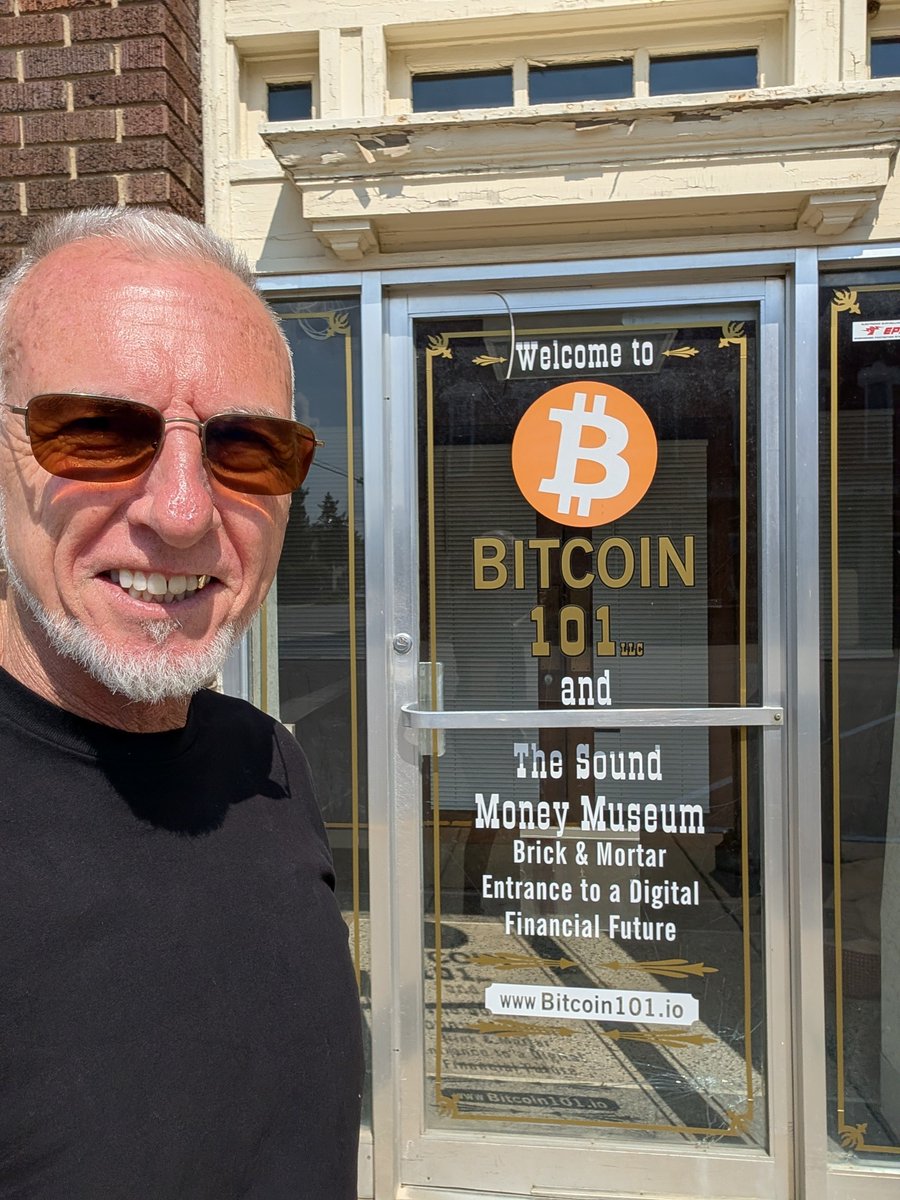 <a href="/LakeSatoshi/">Lake Satoshi</a>