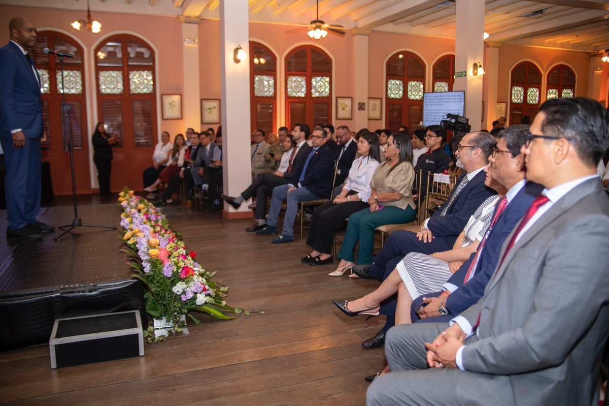 Ministerio de Producción tweet media