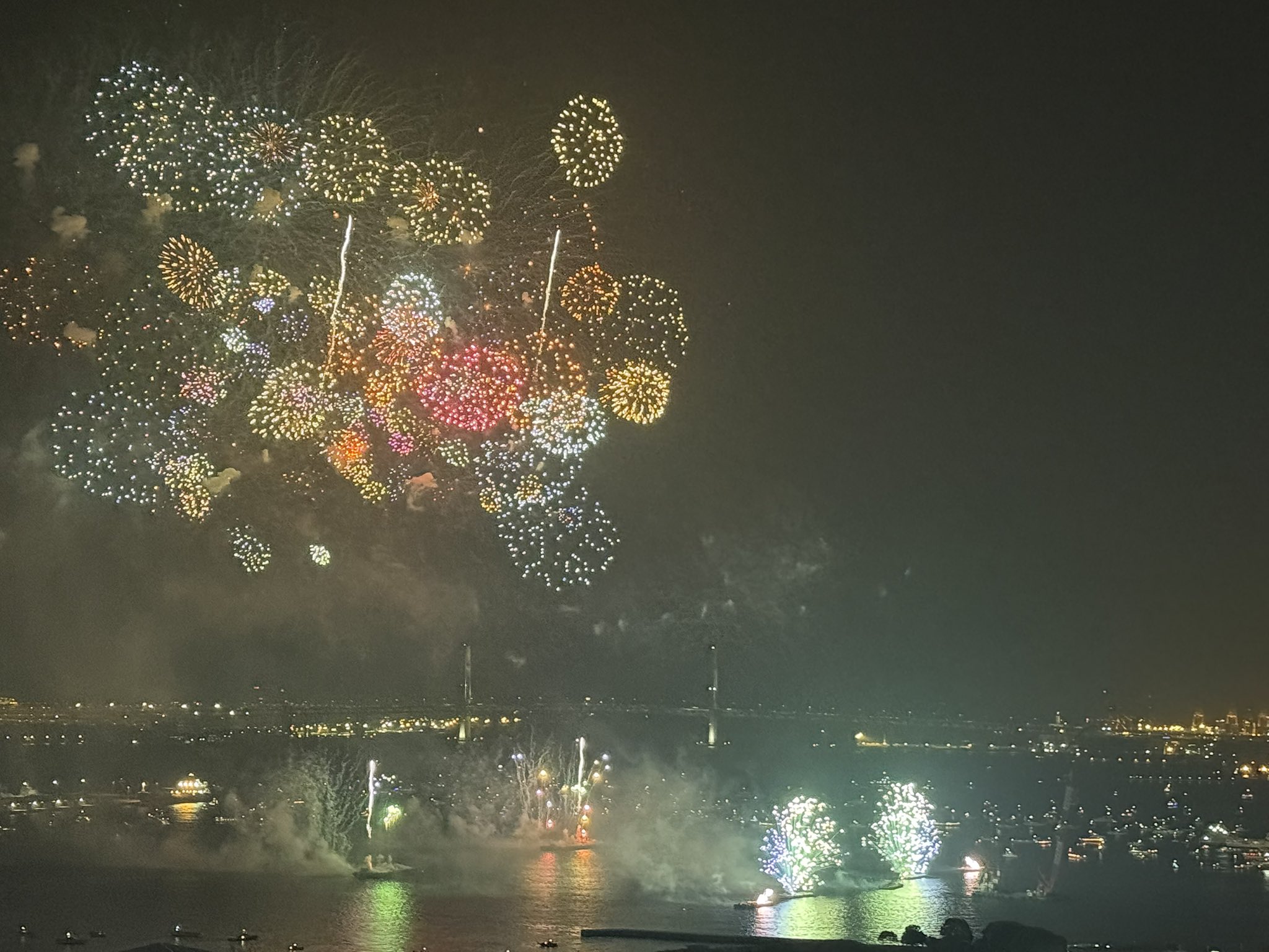 奈月花火様オーダーページ•*¨*•.¸♬︎ 奈月花火様オーダーページ•*¨*•.¸♬︎ Hanabi