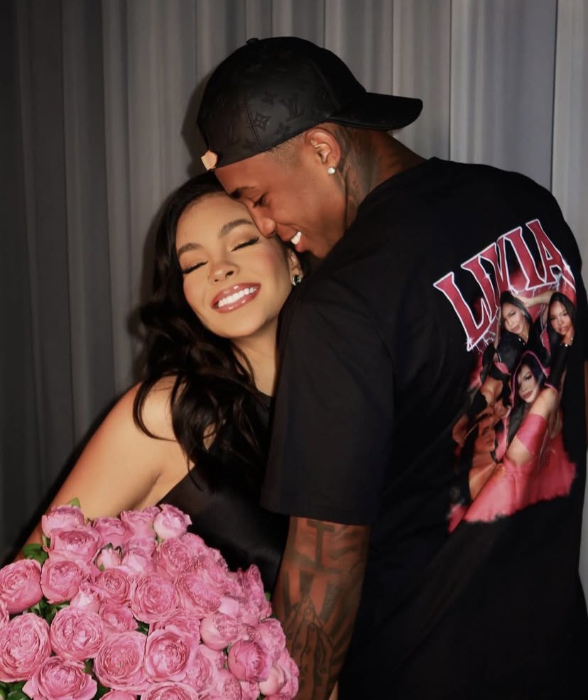 twittaraissa's tweet image. Livia e Kevin fazem um casal tão lindo, eles exalam química e conexão 🥹