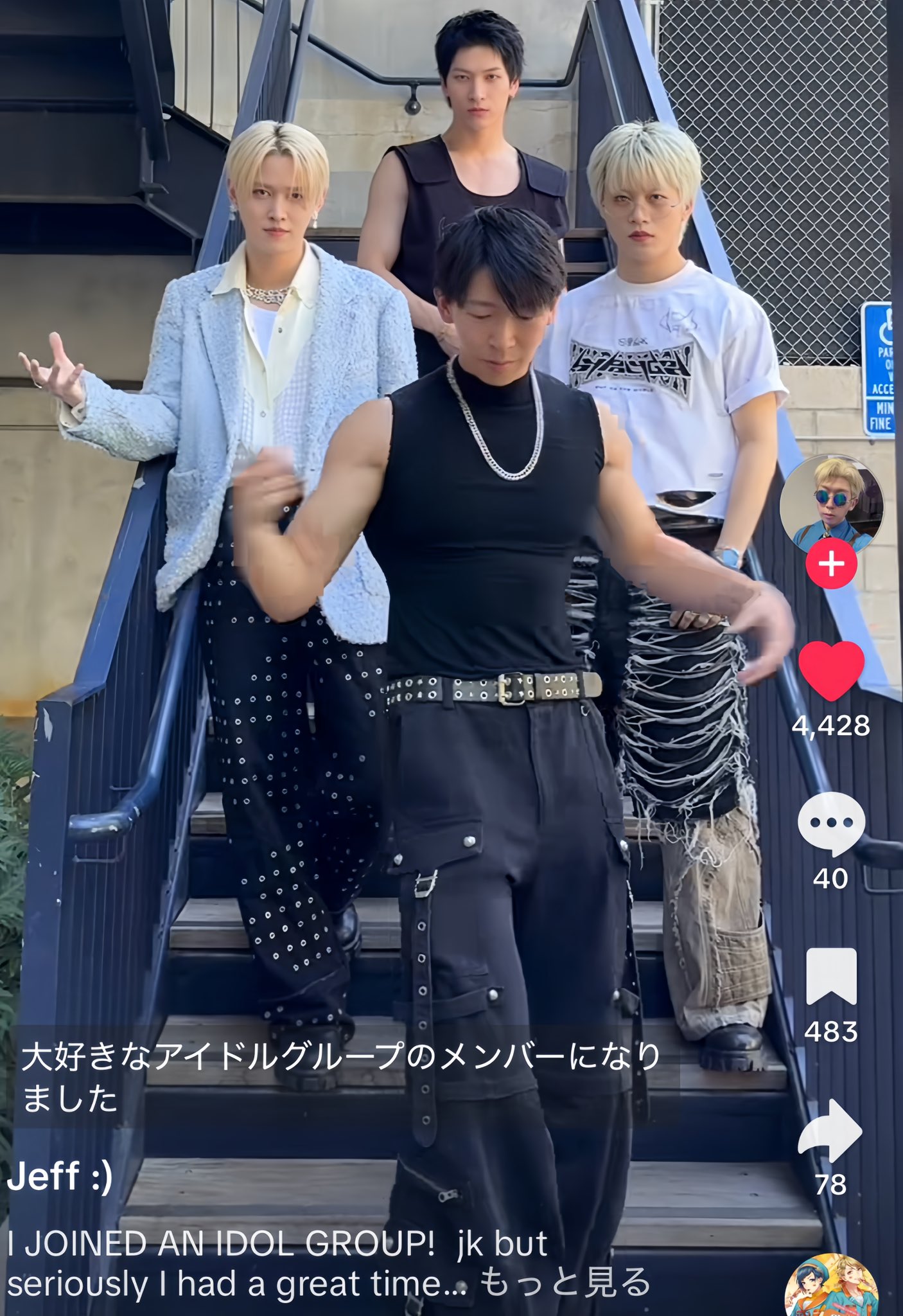 ティアラです♡ ティアラ クラウン プリンセス 下がり しずく型 アクリル
