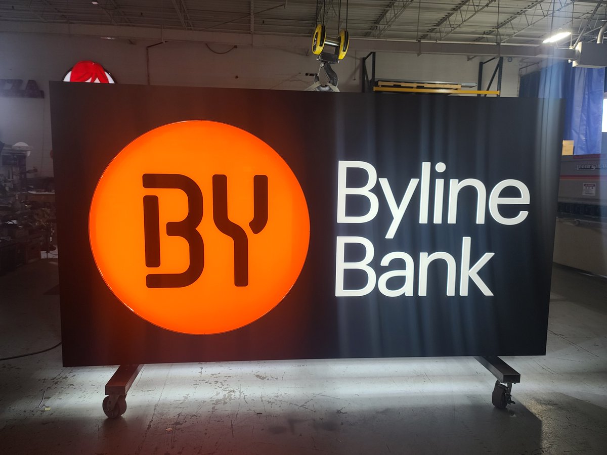 🌟✨ Illuminate your brand with style! 🌈 Say goodbye to traditional lighting and hello to innovative LED signage! 💡🔆 LEDs are energy-efficient, longer-lasting, and vibrant, making your message stand out 24/7. 🕒🌙 #LED #SignageInnovation