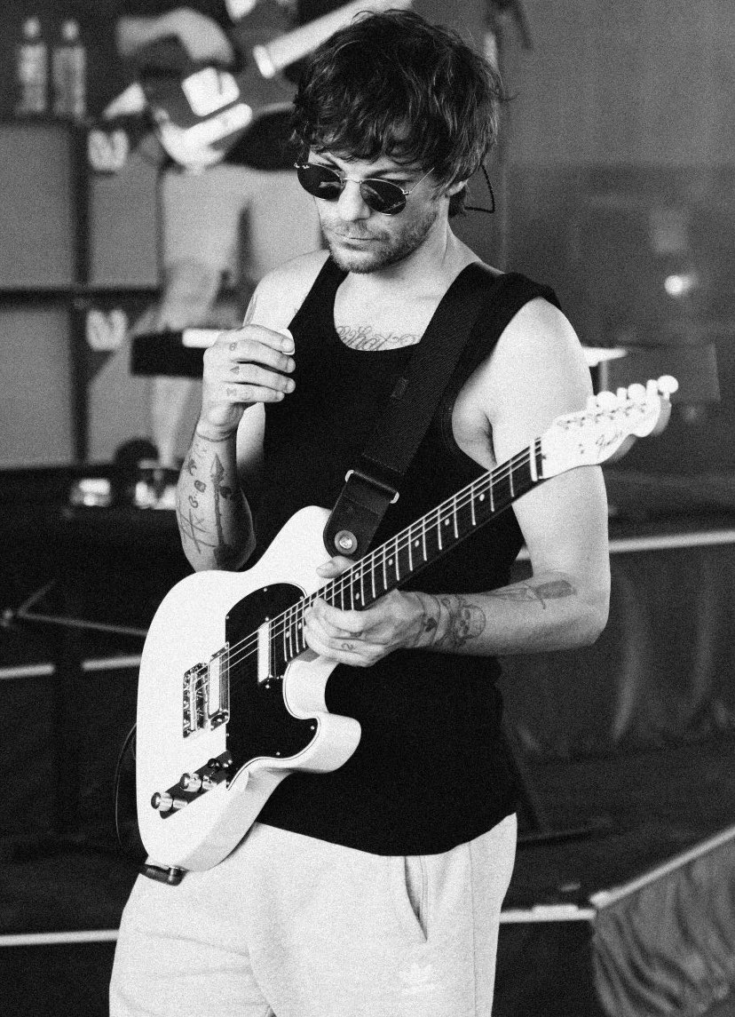 Louis Tomlinson está SOLTO.