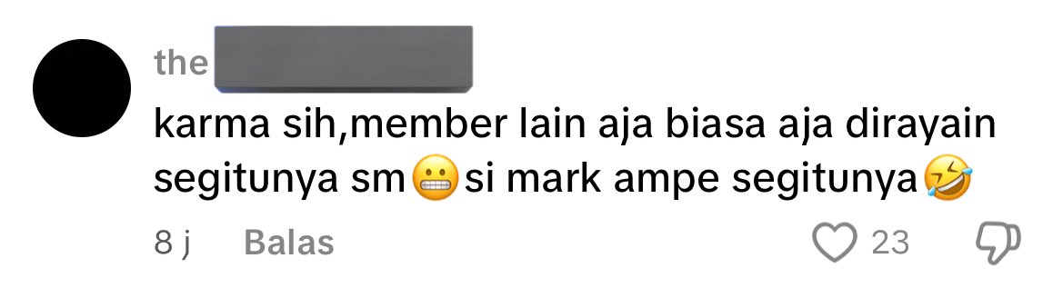 marklopsemangka's tweet photo. segitunya?? mark ngusahain live birthday, dan akhirnya ada early birthday live yg announcenya jg dadakan, kue dari semangka, saengpa?? GADA. ulang tahun masih kerja.

ide hunting games dari mark buat markf, tinggal SM yg realisasikan, ada aja kurangnya, yg kena mark lg ☺️😅 https://t.co/uDkarhd6C1