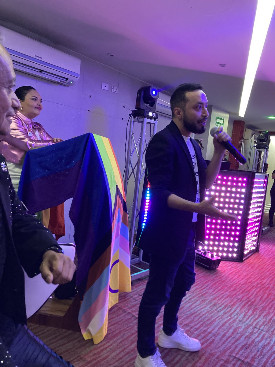 Québec en México (@quebecmx) on Twitter photo ¡Muchas felicidades a las, los y les jóvenes que se graduaron el pasado 2 de agosto de la edición 2025 del programa #FortaléceteLGBT! 🏳️🌈🏳️⚧️⚜️🙌🏻 Para Québec es un honor poder contribuir a hacer realidad este tipo de programas que cambian vidas <a href="/YaajMexico/">Yaaj México®</a> <a href="/ivantagledurand/">Ivan Tagle</a> #QcMX ¡Muchas felicidades a las, los y les jóvenes que se graduaron el pasado 2 de agosto de la edición 2025 del programa #FortaléceteLGBT! 🏳️🌈🏳️⚧️⚜️🙌🏻 Para Québec es un honor poder contribuir a hacer realidad este tipo de programas que cambian vidas <a href="/YaajMexico/">Yaaj México®</a> <a href="/ivantagledurand/">Ivan Tagle</a> #QcMX