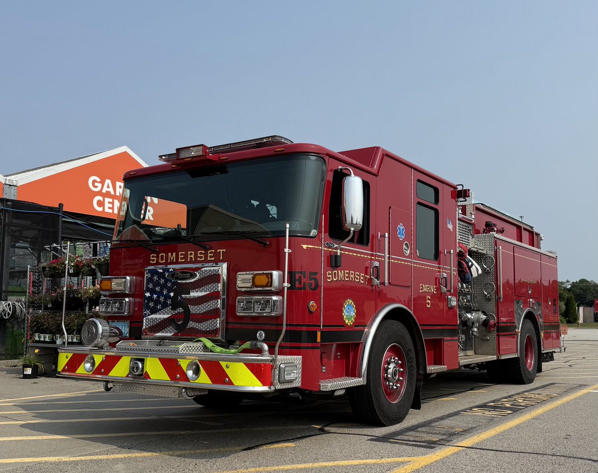 Somerset Ma. Engine Company 5 ⁦<a href="/ctfirephoto/">CT Fire Photo</a>⁩
