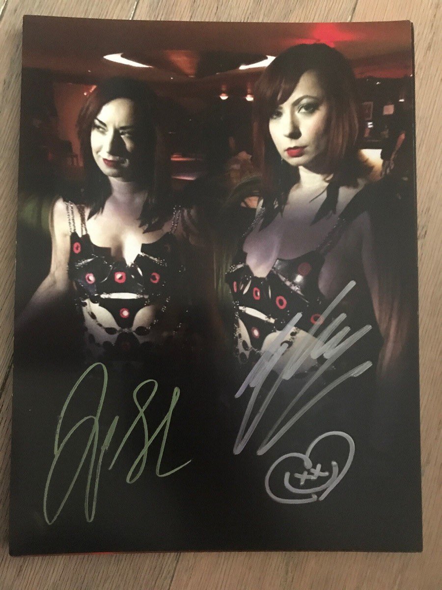 twisted_twins's tweet image. Signature #twinning
