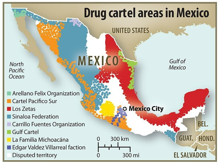 5/ Mexico's cartel problem is immense.

– 1,500+ murdered just in Sinaloa this year
– 2,000+ missing or kidnapped
– Former security chief in Tabasco now a fugitive, accused of running a cartel himself
– Governors accused of complicity onstage with the president