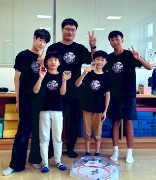 sanda_yoyo's tweet image. 🥳8/5(火)第2回「農園長DAY」🥳

夏休み企画、第2回NECD‼️本日開催です‼️

さんだメン、今日も農園長さんにお世話になりますっ🙏⚡️🎶

盛り上がってこ〜🙌

#OYF でGETした3Dプリンタヨー、使ってもらいます🪀✨

#農園長DAY
#NECD
#さんだポケカクラブ
#さんだベイブレードクラブ
#さんだホビークラブ
