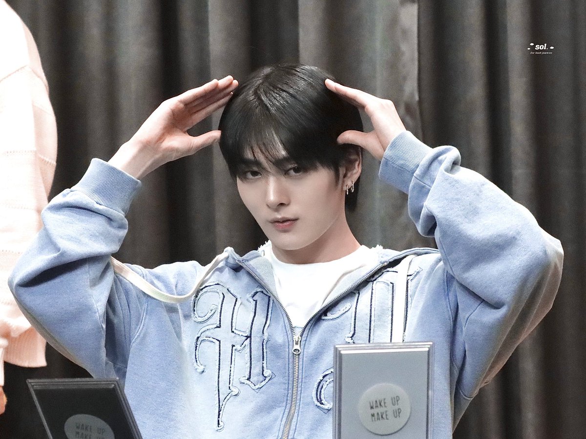 junwoo_sol's tweet image. 생일축하해!!
태어나줘서 고마워~♡

#루네이트 #LUN8 #타쿠마 #takuma 
#해피타쿠마데이 #HAPPYTAKUMADAY
#야마가타왕자_가장빛나는보석_타쿠마생축