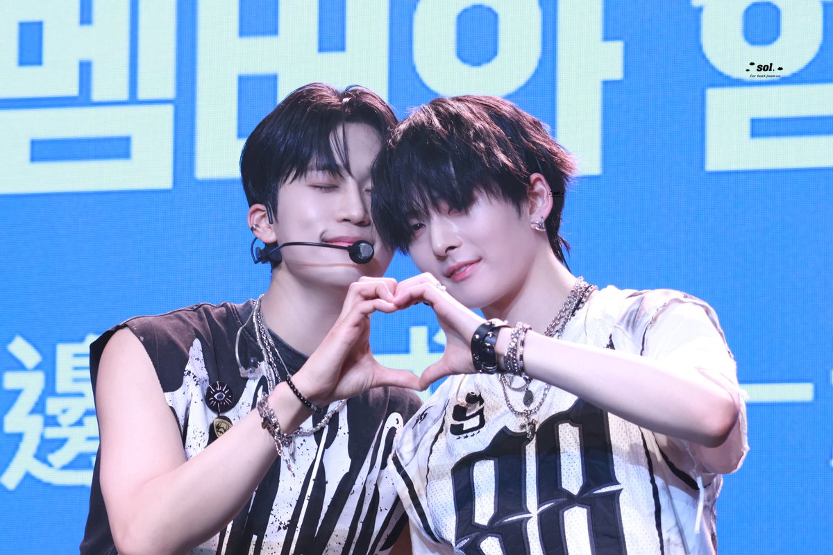 junwoo_sol's tweet image. ◝ෆ

#루네이트 #LUN8
#준우 #junwoo #타쿠마 #takuma 
#해피타쿠마데이 #HAPPYTAKUMADAY
#야마가타왕자_가장빛나는보석_타쿠마생축