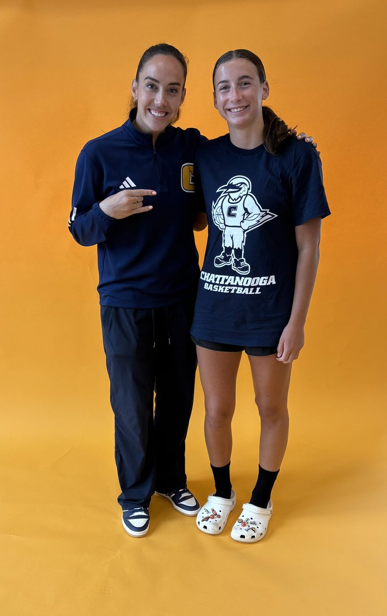 Laura Frances Willis (@lf_willis) on Twitter photo Had a great day at UT Chattanooga Elite camp <a href="/GoMocsWBK/">Chattanooga WBB</a> Thank you to <a href="/CoachDSchirm/">Deandra Schirmer</a> the staff and players for working with us!
<a href="/LadyTitansBall/">North Oconee Lady Titans Basketball</a> <a href="/3ssbhubbard/">/ / / 3SSB Team Elite Hubbard</a> <a href="/HubbardCoach/">Team Elite Hubbard</a> <a href="/EaddieTeamElite/">Coach Eric/Team Elite Hubbard</a> Had a great day at UT Chattanooga Elite camp <a href="/GoMocsWBK/">Chattanooga WBB</a> Thank you to <a href="/CoachDSchirm/">Deandra Schirmer</a> the staff and players for working with us!
<a href="/LadyTitansBall/">North Oconee Lady Titans Basketball</a> <a href="/3ssbhubbard/">/ / / 3SSB Team Elite Hubbard</a> <a href="/HubbardCoach/">Team Elite Hubbard</a> <a href="/EaddieTeamElite/">Coach Eric/Team Elite Hubbard</a>