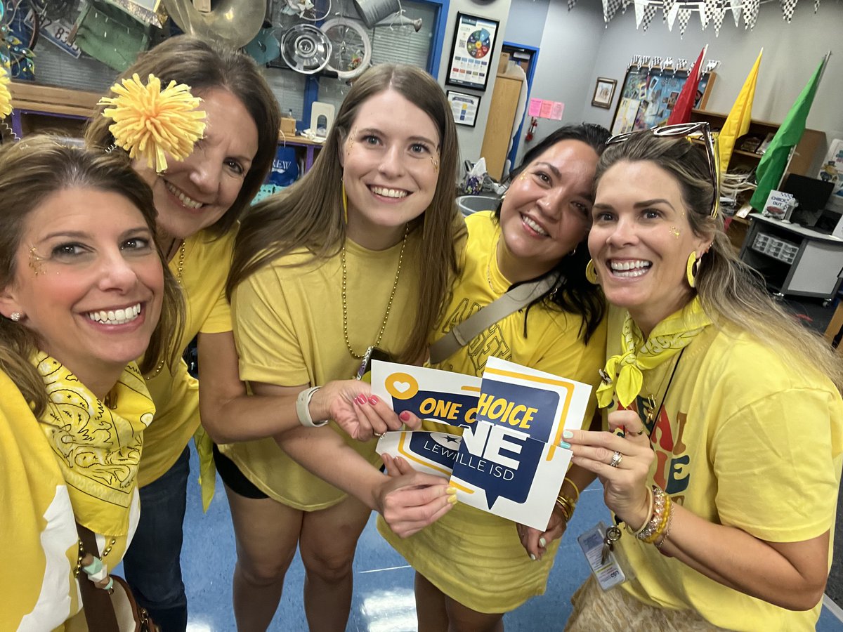 What a fun first day back! 
#mcaamazingrace #mcaraceison #onelisd