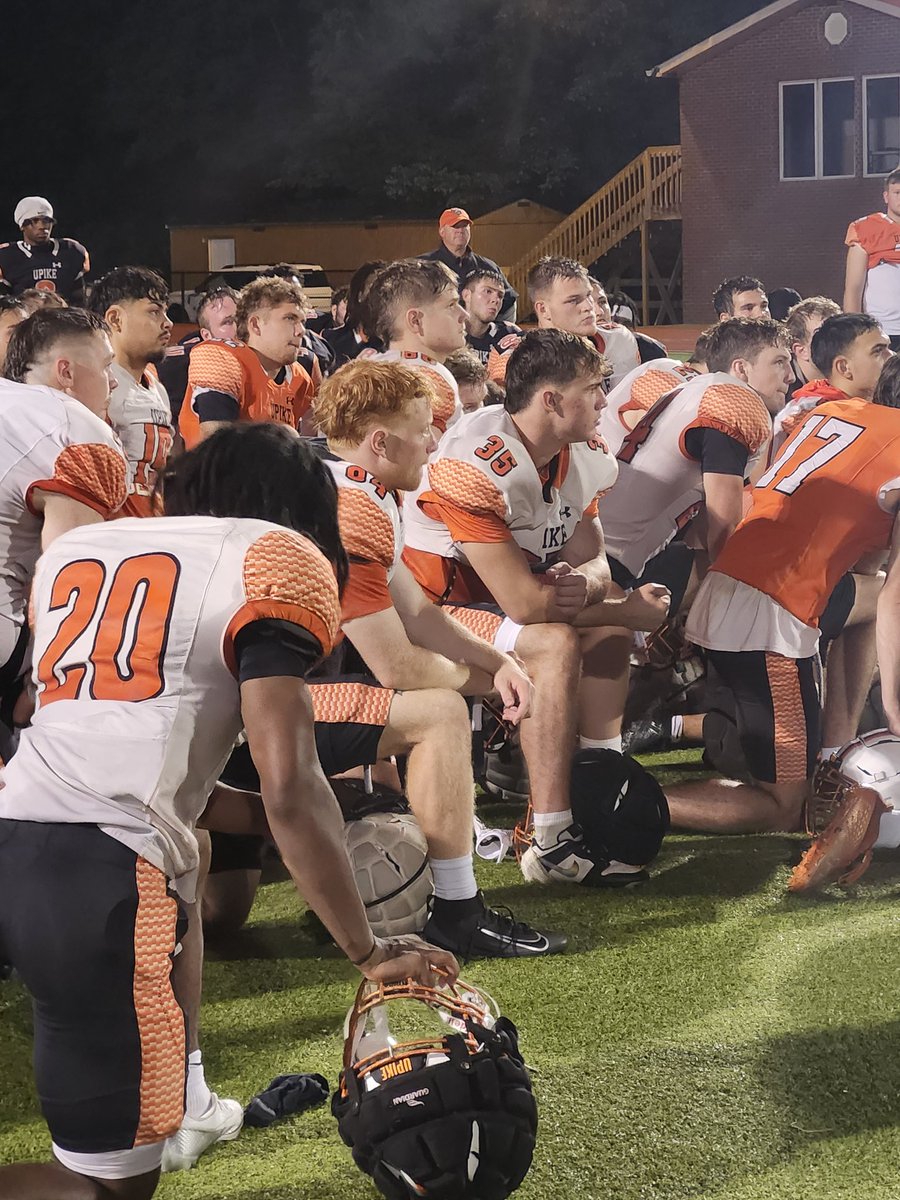 UPIKE FOOTBALL tweet media