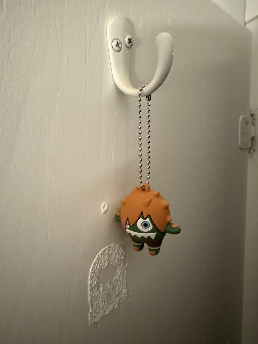 Alex Jaffe @ EVO (@blinkity) on Twitter photo I'd gotten this charm from a gacha machine in Tokyo, put it in a closet I don't usually open, and forgotten about it. Saw it tonight and waves of <a href="/_MenaRD__/">WBG MenaRD🇩🇴</a>-shaped feels washed over me. I'd gotten this charm from a gacha machine in Tokyo, put it in a closet I don't usually open, and forgotten about it. Saw it tonight and waves of <a href="/_MenaRD__/">WBG MenaRD🇩🇴</a>-shaped feels washed over me.