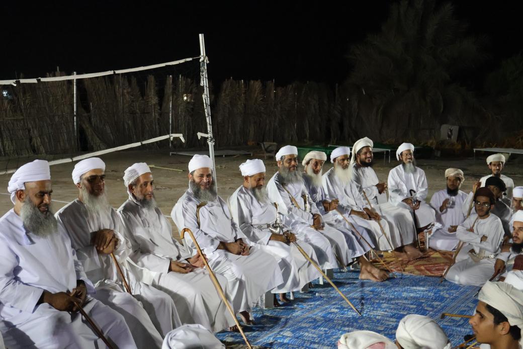 تشرف #مركز_إبراء_العلمي العلمي بتلبية دعوة كريمة من الأستاذ عبدالله بن سعيد المسكري، بحضور جمع مبارك من المشايخ والأساتذة، وتخللت الزيارة كلمة ثمينة لفضيلة الشيخ عبدالله بن سعيد المعمري. 
جزى الله المضيف خيرًا على كرم الضيافة وحسن الاستقبال.