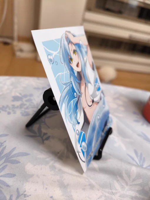 ダイソーのスマホスタンドっていい仕事するよね