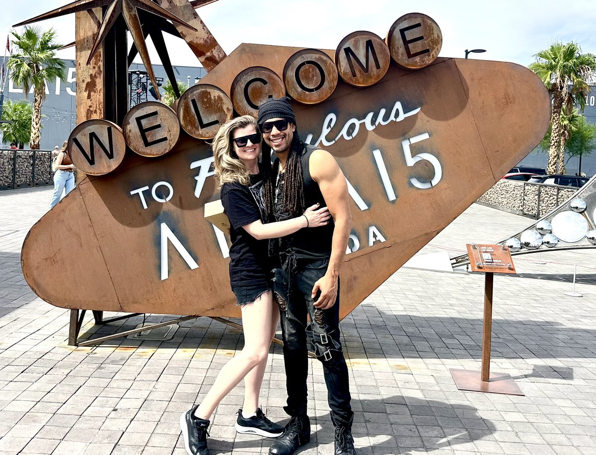 Back home from EVO. Humbled by all the kind words from fans – thank you SO much! It meant so much to me and   
Big thanks also to the amazing companies I worked with. Grateful beyond words!  #FGC <a href="/Razer/">R Λ Z Ξ R</a> <a href="/atari/">Atari</a> <a href="/Play2XKO/">2XKO</a> <a href="/VictrixPro/">Victrix</a> <a href="/Zenni_Gaming/">Zenni Gaming</a>