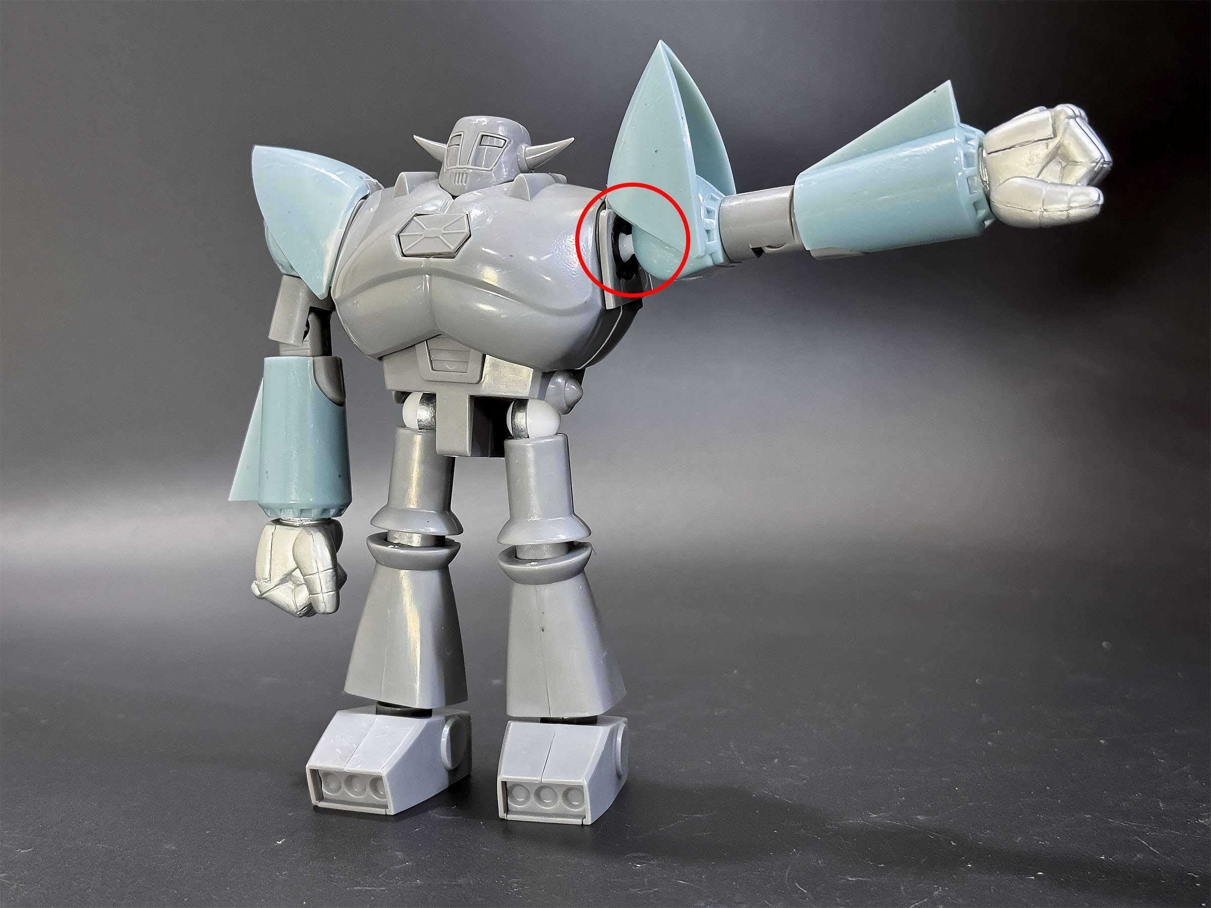 エヴォリューション・トイ ローアクションフィギュア イビル＆ガプラ 東胦編 エヴォリューション・トイのアクションフィギュア「GRAND ACTION