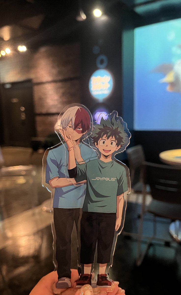 天才・朔弥さんによりJ👮‍♂️tdizアクスタが主従関係であることが発覚