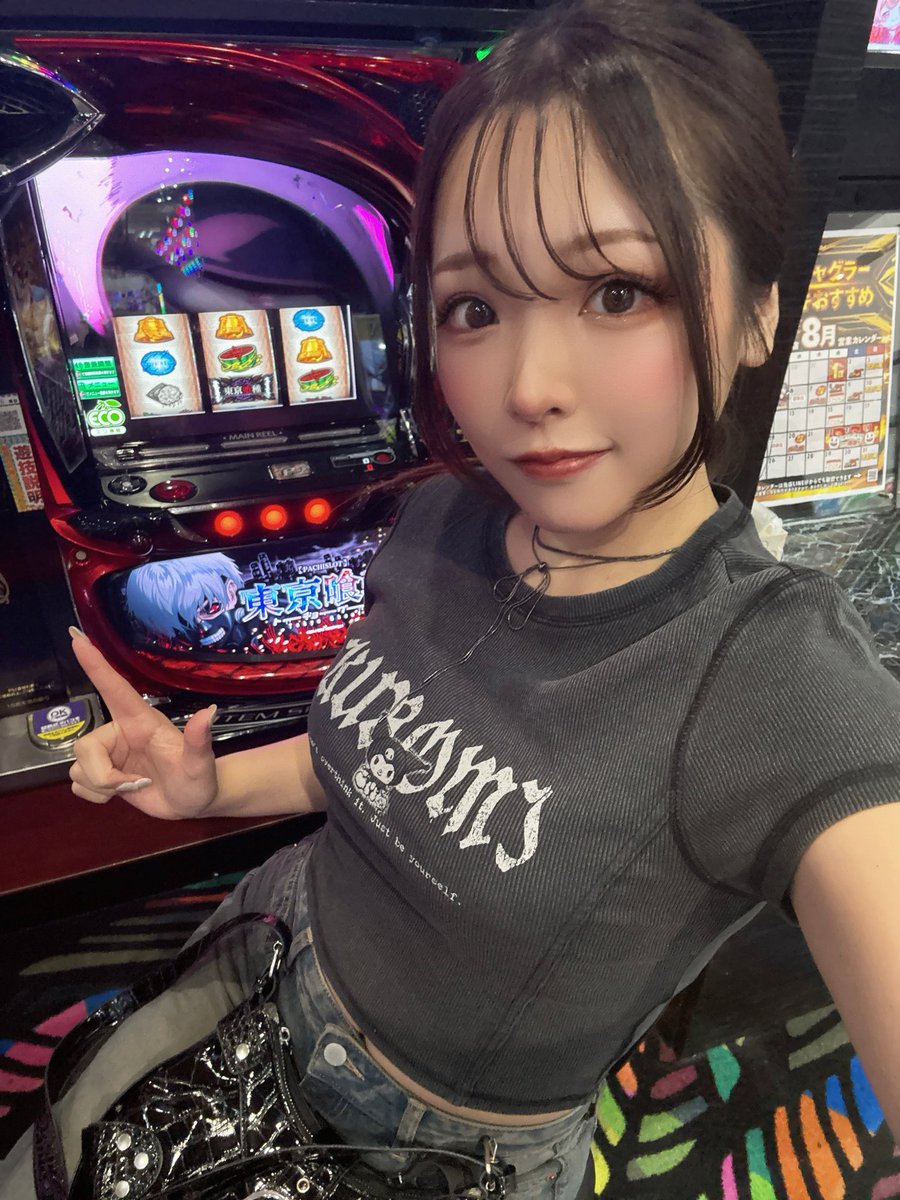 でちゃう！ まいまろ。さんの直筆サイン入りハンカチ でちゃう！ まいまろ。さんの直筆サイン入りハンカチ - メルカリ