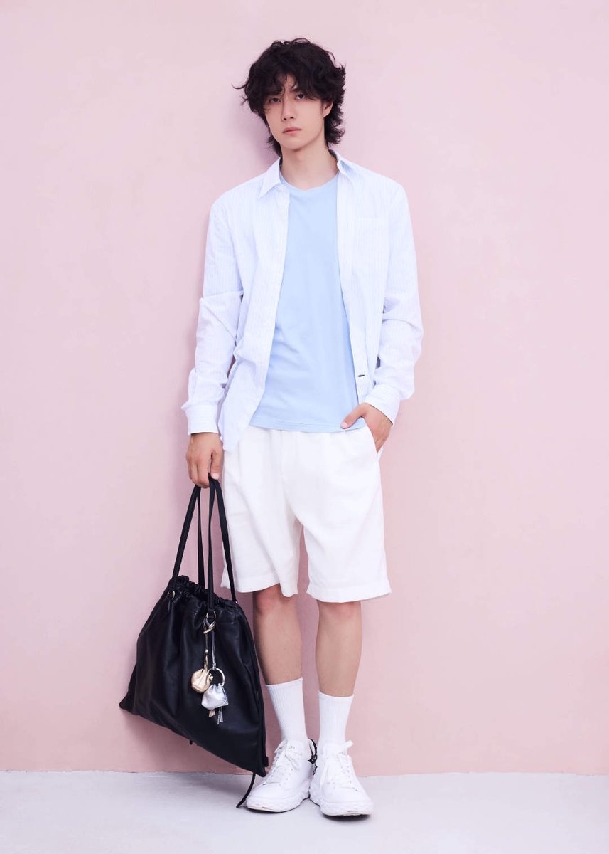 Jimmy Choo weibo post for Wang Yibo 28 birthday