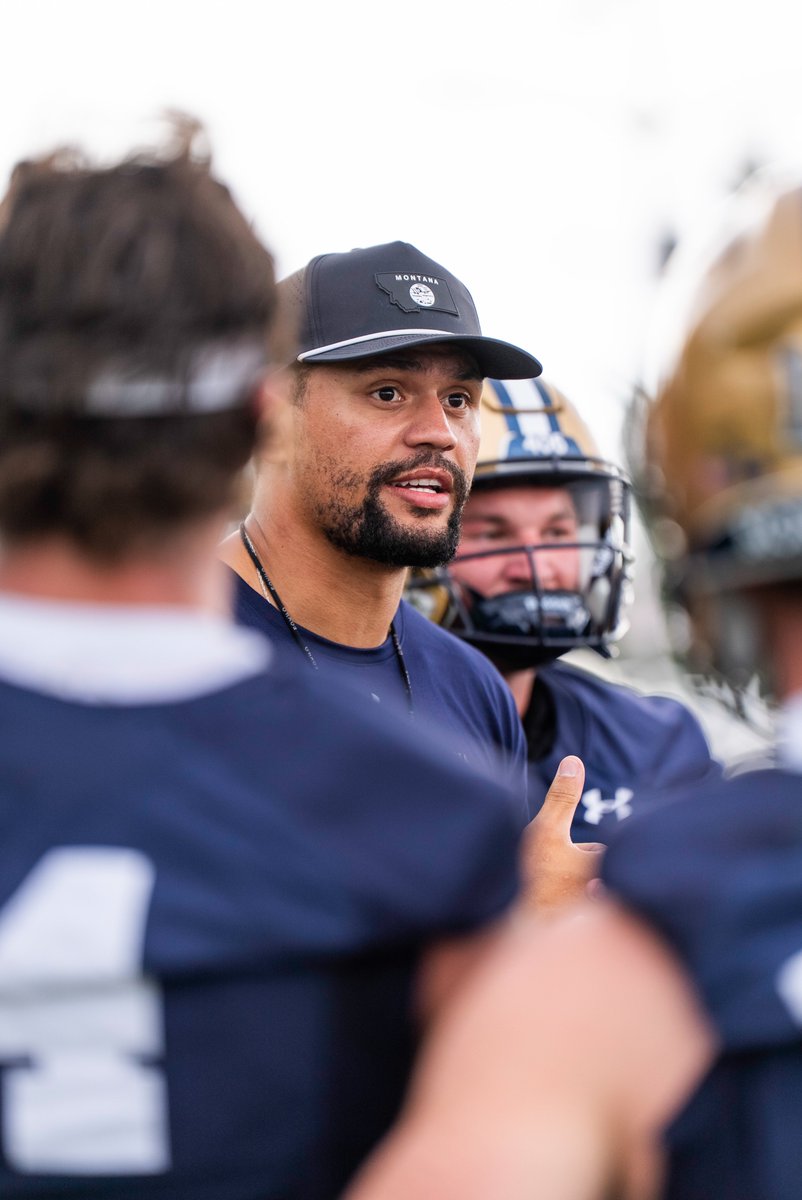 TheRightCats's tweet image. Monday ✅😼

#BobcatBuilt | #GoCatsGo