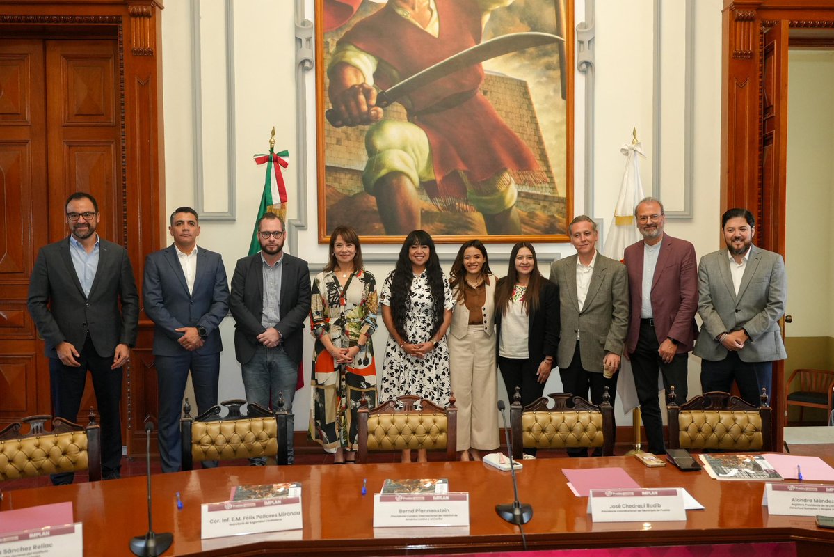 Ayuntamiento de Puebla (@pueblaayto) on Twitter photo En coordinación con representantes de la Cumbre Internacional del Hábitat de América Latina y el Caribe (CIHALC), el Gobierno de la Ciudad que encabeza el Presidente <a href="/pepechedrauimx/">Pepe Chedraui 🇲🇽</a> , llevó a cabo la mesa de trabajo “Puebla en orden, Puebla segura: vinculación global por una En coordinación con representantes de la Cumbre Internacional del Hábitat de América Latina y el Caribe (CIHALC), el Gobierno de la Ciudad que encabeza el Presidente <a href="/pepechedrauimx/">Pepe Chedraui 🇲🇽</a> , llevó a cabo la mesa de trabajo “Puebla en orden, Puebla segura: vinculación global por una