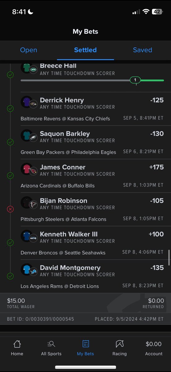 jlarivee24's tweet photo. @br_betting Bijan cost me 13k🥲 he was stuffed at the 1 yard line 3 times.. https://t.co/fQ93KfjRLW