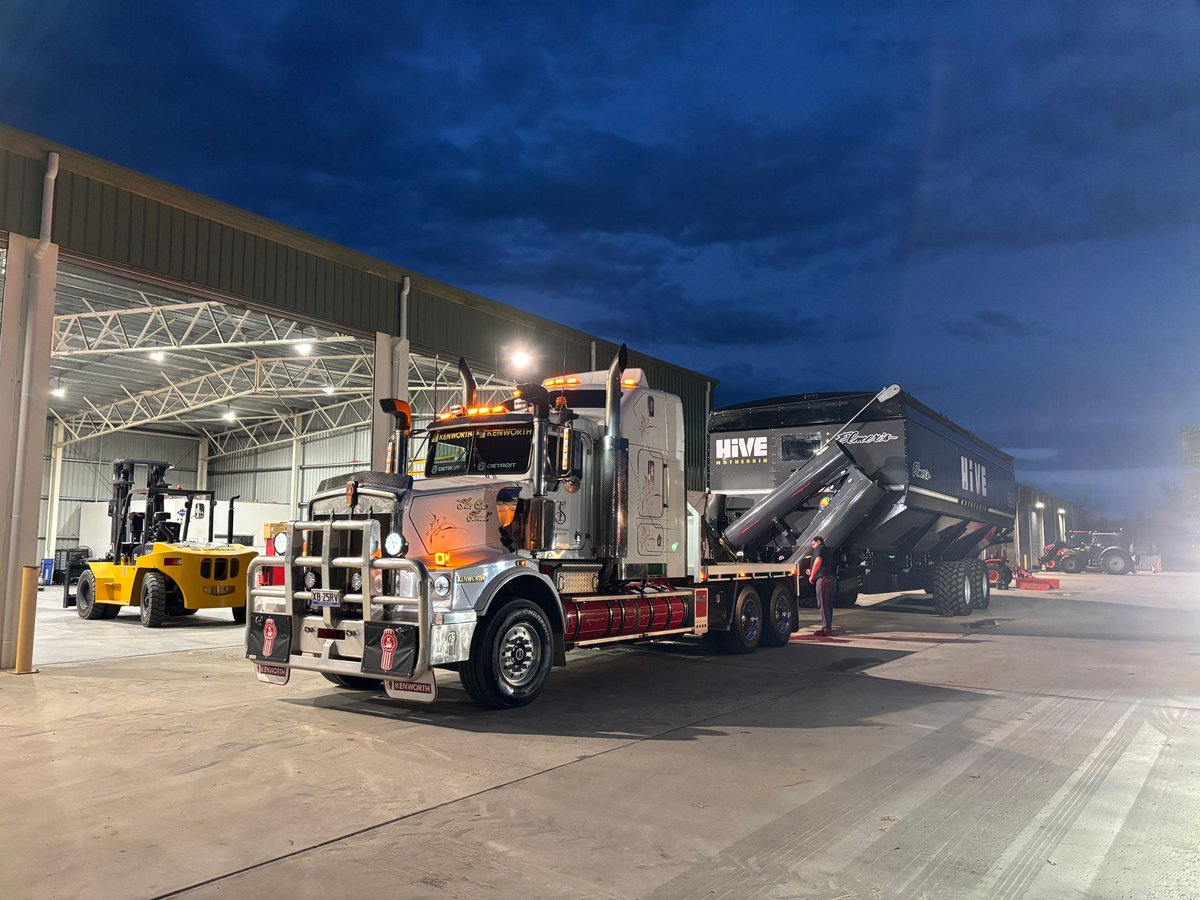 Waringa Distribution tweet media