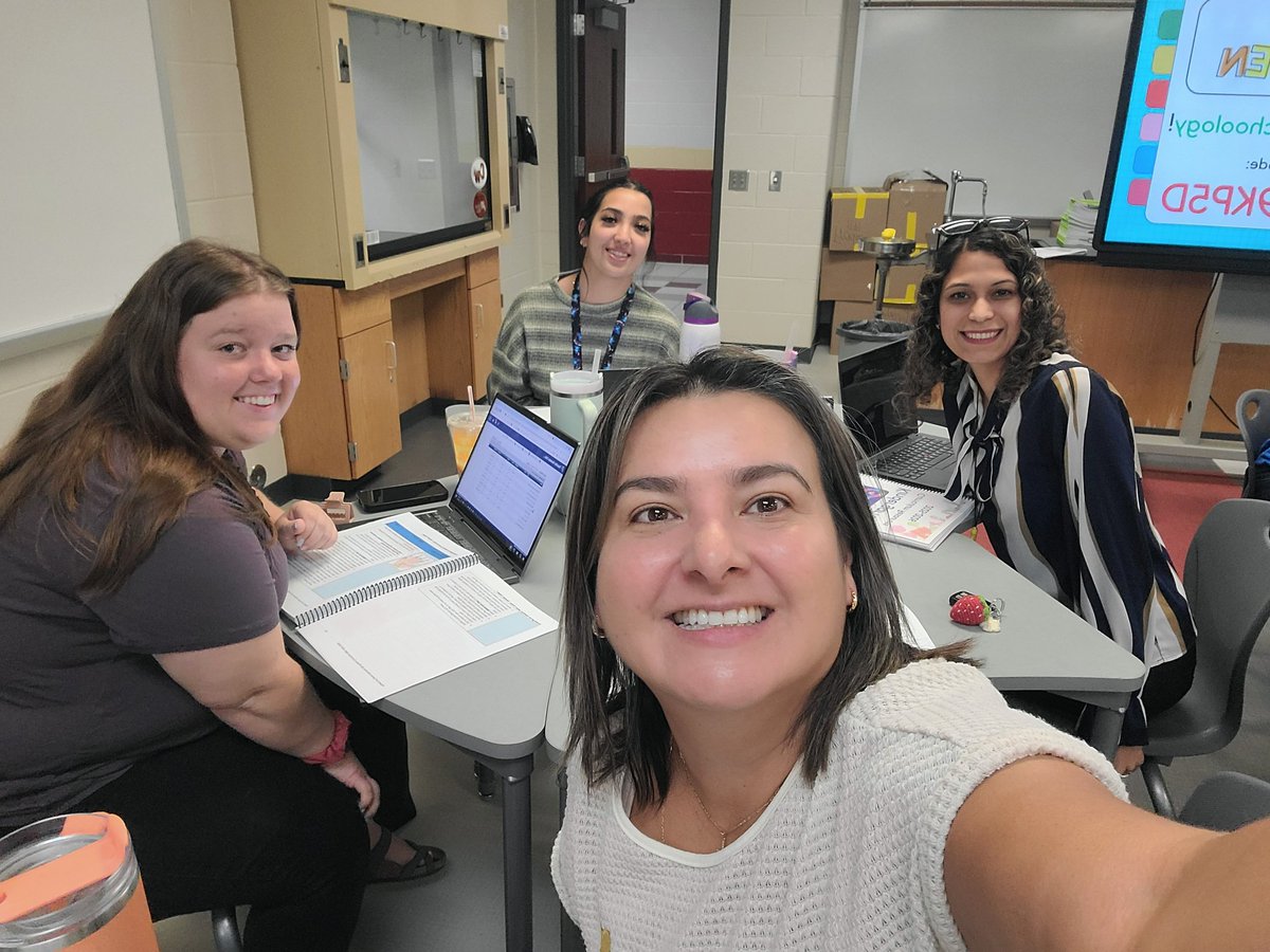 ππ€ππππππππ«ππ£ (@ms_villamizarbl) on Twitter photo First day of PD with MRob Kinder team! #kindergarten #teamwork #teacherlife #MRobPRIDE #MRobPD25 #CFISDPD <a href="/CyFairISD/">Cypress-Fairbanks ISD</a> <a href="/CFISDPK1/">cfisdprimary</a> <a href="/MRobinsonElem/">M. Robinson Elementary</a> First day of PD with MRob Kinder team! #kindergarten #teamwork #teacherlife #MRobPRIDE #MRobPD25 #CFISDPD <a href="/CyFairISD/">Cypress-Fairbanks ISD</a> <a href="/CFISDPK1/">cfisdprimary</a> <a href="/MRobinsonElem/">M. Robinson Elementary</a>