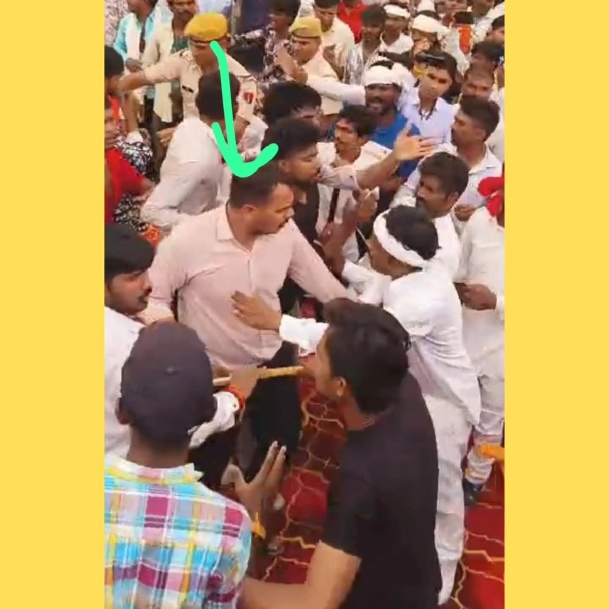 Bheel Tribal Of India (@jatin_ahari) on Twitter photo यह हमला सिर्फ सांसद पर नहीं, पूरी भील चेतना पर था!
<a href="/RajPoliceHelp/">Rajasthan Police HelpDesk</a> <a href="/BhajanlalBjp/">Bhajanlal Sharma</a>
#राजकुमारजी_की_सुरक्षा_बढ़ाओ यह हमला सिर्फ सांसद पर नहीं, पूरी भील चेतना पर था!
<a href="/RajPoliceHelp/">Rajasthan Police HelpDesk</a> <a href="/BhajanlalBjp/">Bhajanlal Sharma</a>
#राजकुमारजी_की_सुरक्षा_बढ़ाओ