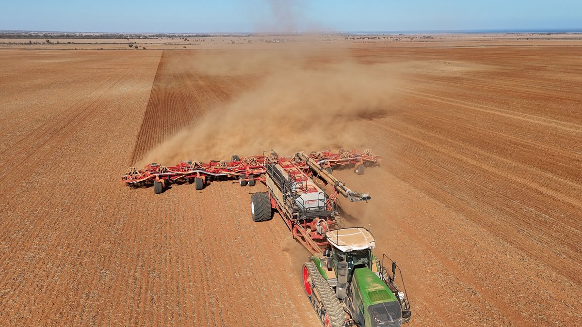 Morris_Aus's tweet image. From the dry paddocks of South Australia to the biggest yields across the country — Morris equipment is engineered, tested, and proven to perform in even the toughest Australian conditions.

📸 📍South Australia

MorrisEquipment #Seeding25 #Dryconditions #MorrisTough