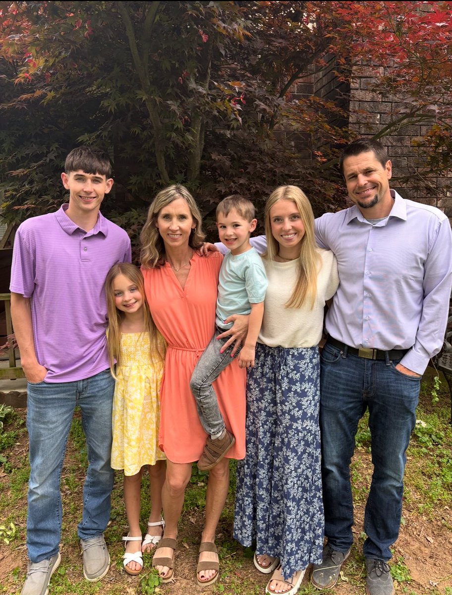 Lady Devil Dogs Basketball (@ladydevildogs) on Twitter photo LDD would like to welcome Coach Tanner and his family into our family. Coach Tanner will be Head 7 th grade girls coach , Head tennis coach and high school girls basketball assistant! #Tradition #LDDfamily
#WeAre1 <a href="/SCCSDAthletics/">DEVIL DOGS</a> <a href="/SCCSDDevilDogs/">SCCSD Schools</a> LDD would like to welcome Coach Tanner and his family into our family. Coach Tanner will be Head 7 th grade girls coach , Head tennis coach and high school girls basketball assistant! #Tradition #LDDfamily
#WeAre1 <a href="/SCCSDAthletics/">DEVIL DOGS</a> <a href="/SCCSDDevilDogs/">SCCSD Schools</a>