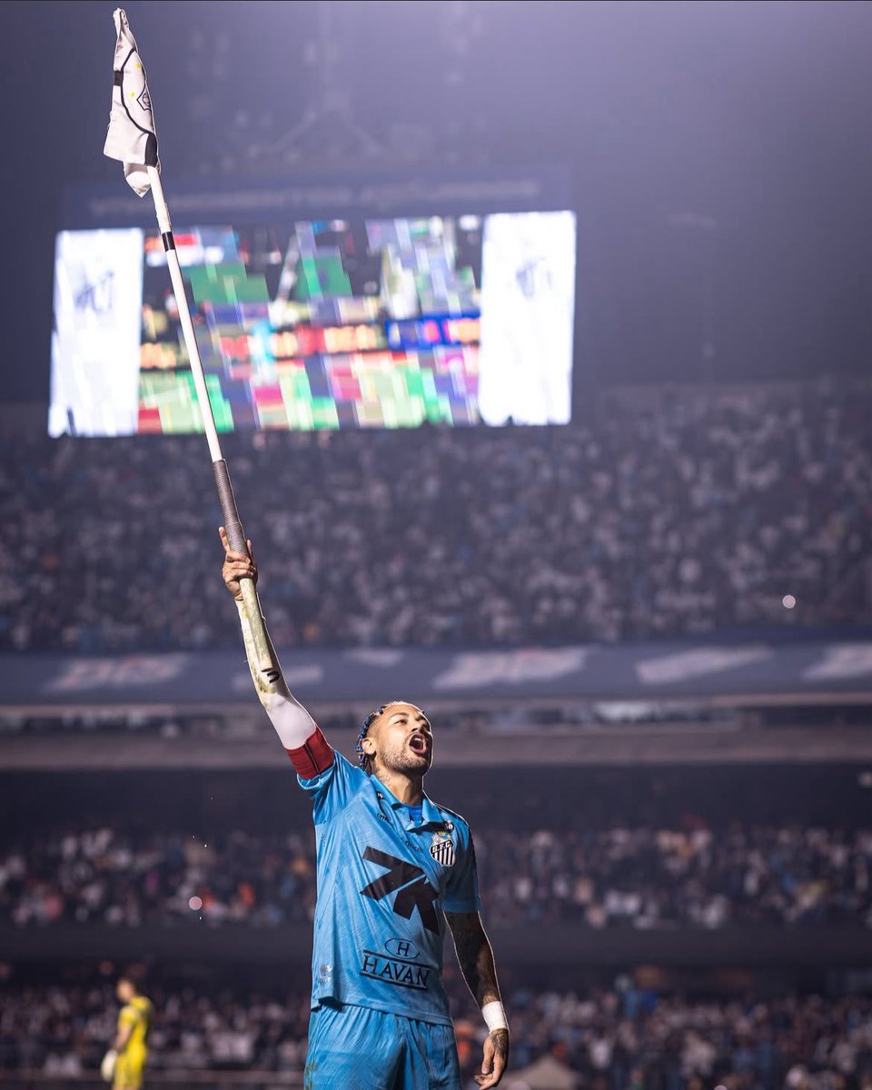 TeamNey10's tweet image. NEY 🥶📸