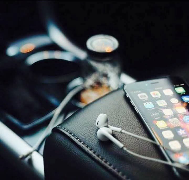 تیری آواز زخم بھرتی ہے
اے میرے مہربان ! بولا کر