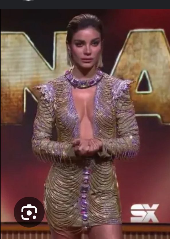 sofia tweet media