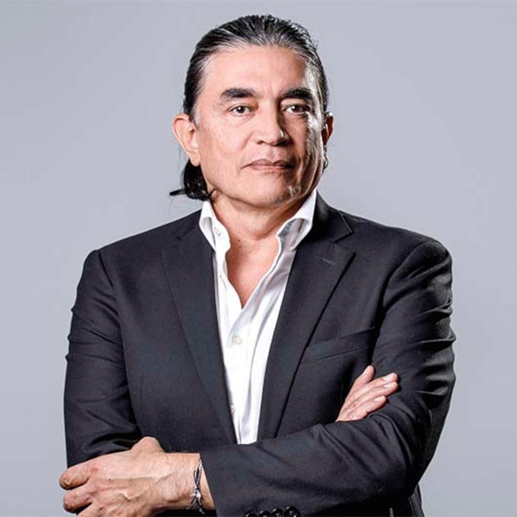 #ATENCION 
¿A la Presidencia de la República, por quién votaría?

🔁 Iván Cepeda 
<a href="/IvanCepedaCast/">Iván Cepeda Castro</a> 
♥️ Gustavo Bolivar <a href="/GustavoBolivar/">Gustavo Bolívar</a>