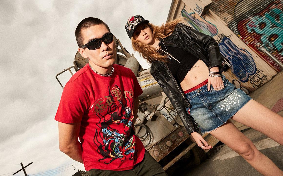 Fuel Your Y2K Fashion Obsession with These 5 Pieces fashionisers.com/2025/07/24/fue…