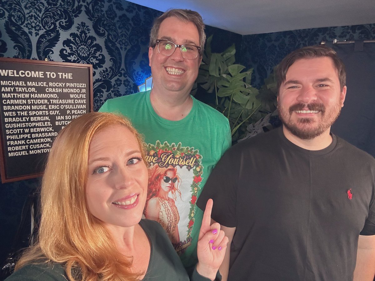 About to go LIVE with <a href="/Thurdeye/">Garrett Andritz</a> and <a href="/SteveContiDAGOD/">Steve Conti</a> from “Garrett and Steve” on Get in the chat and ask your Compound Media questions!!! 9:30pmET