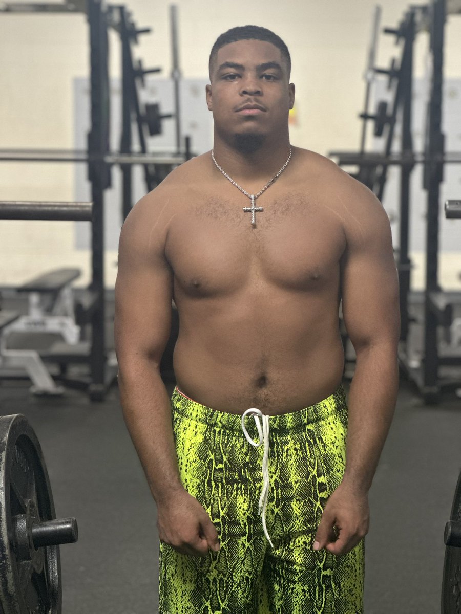 Jaylen Holloway (@jaylenholloway_) on Twitter photo College move in day is tomorrow! I been working hard all summer and I can’t wait for this next chapter. <a href="/SoutheasternFB/">Savage Storm Football</a> it’s our time! College move in day is tomorrow! I been working hard all summer and I can’t wait for this next chapter. <a href="/SoutheasternFB/">Savage Storm Football</a> it’s our time!