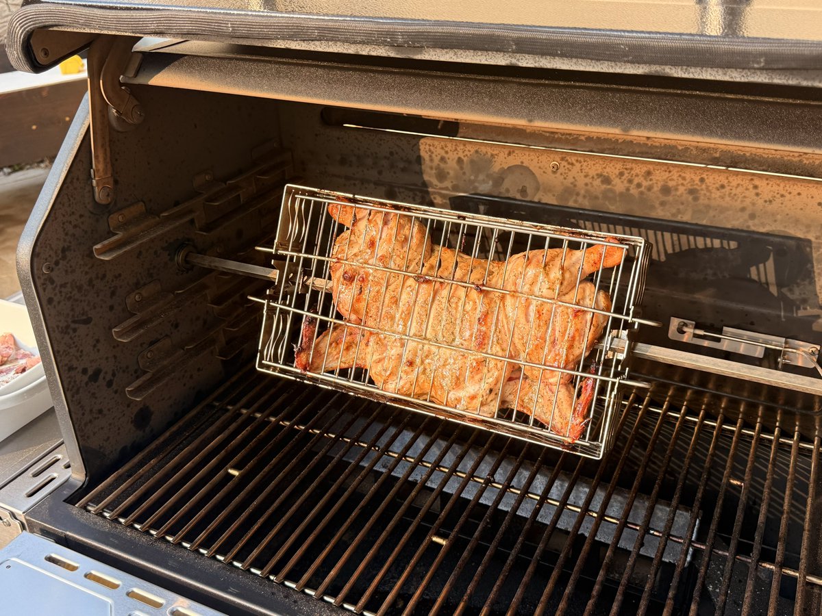 Quinn Nelson tweet media