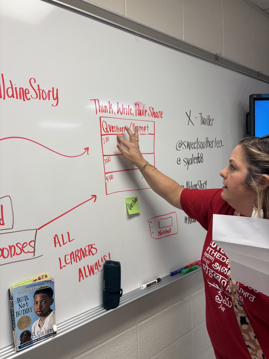 syalex68's tweet photo. DSD2
6th ELA Ts preparing to Scaffold ⬆️ or ⬇️ with Strive For Five with a Goal to Strive For Five, with evidence base and written responses @KEC_AISD @sweetsouthertea @AldineISD #ELA #aldineimpact https://t.co/QGrANU4MNQ