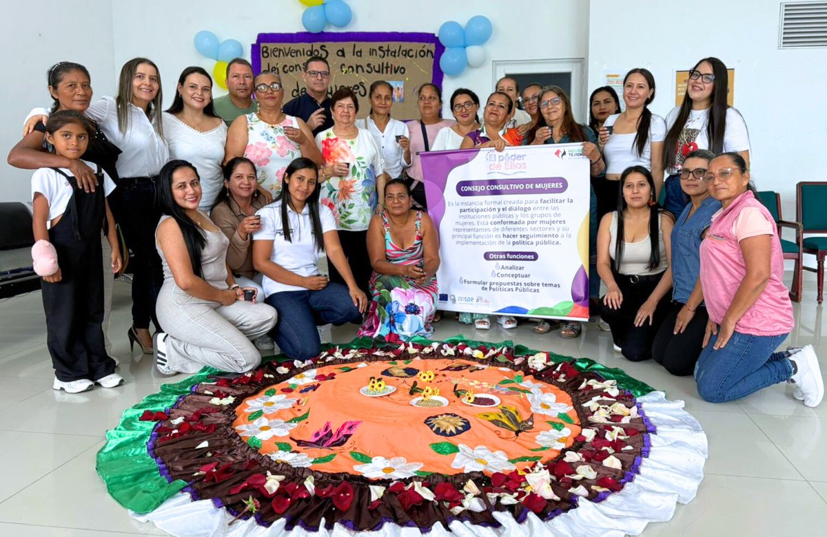 El Consejo Consultivo de Mujeres de #Villagarzón #Putumayo avanza en la construcción de planes de acción para hacer seguimiento a la política pública de género. Su liderazgo es clave en la veeduría y la articulación local. #MujeresTejiendoUnFuturoDePaz <a href="/UEenColombia/">Unión Europea en Colombia 🇪🇺</a> #COSPE
